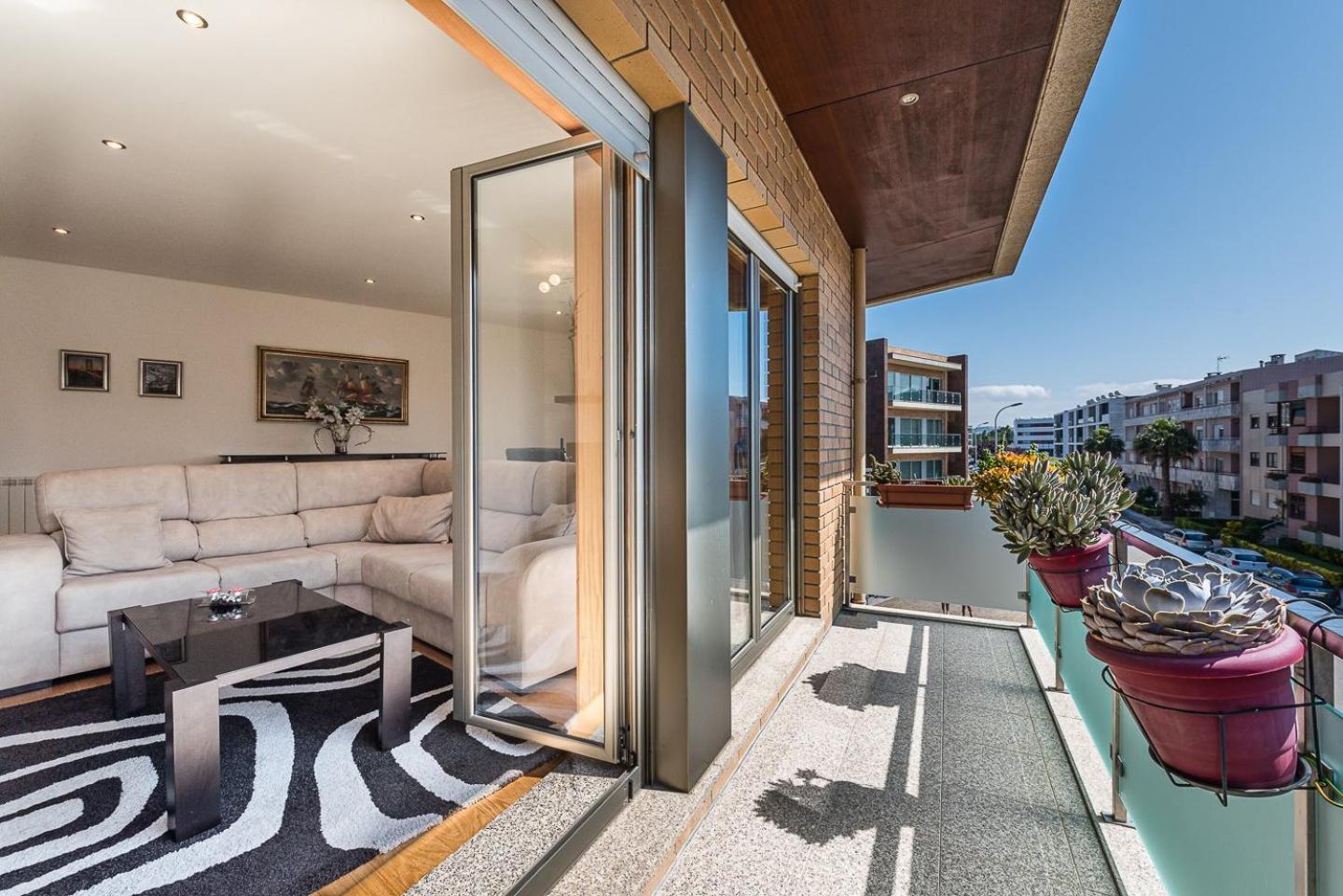 Guestready - Luxe Living By The Pool Appartement Póvoa de Varzim Buitenkant foto