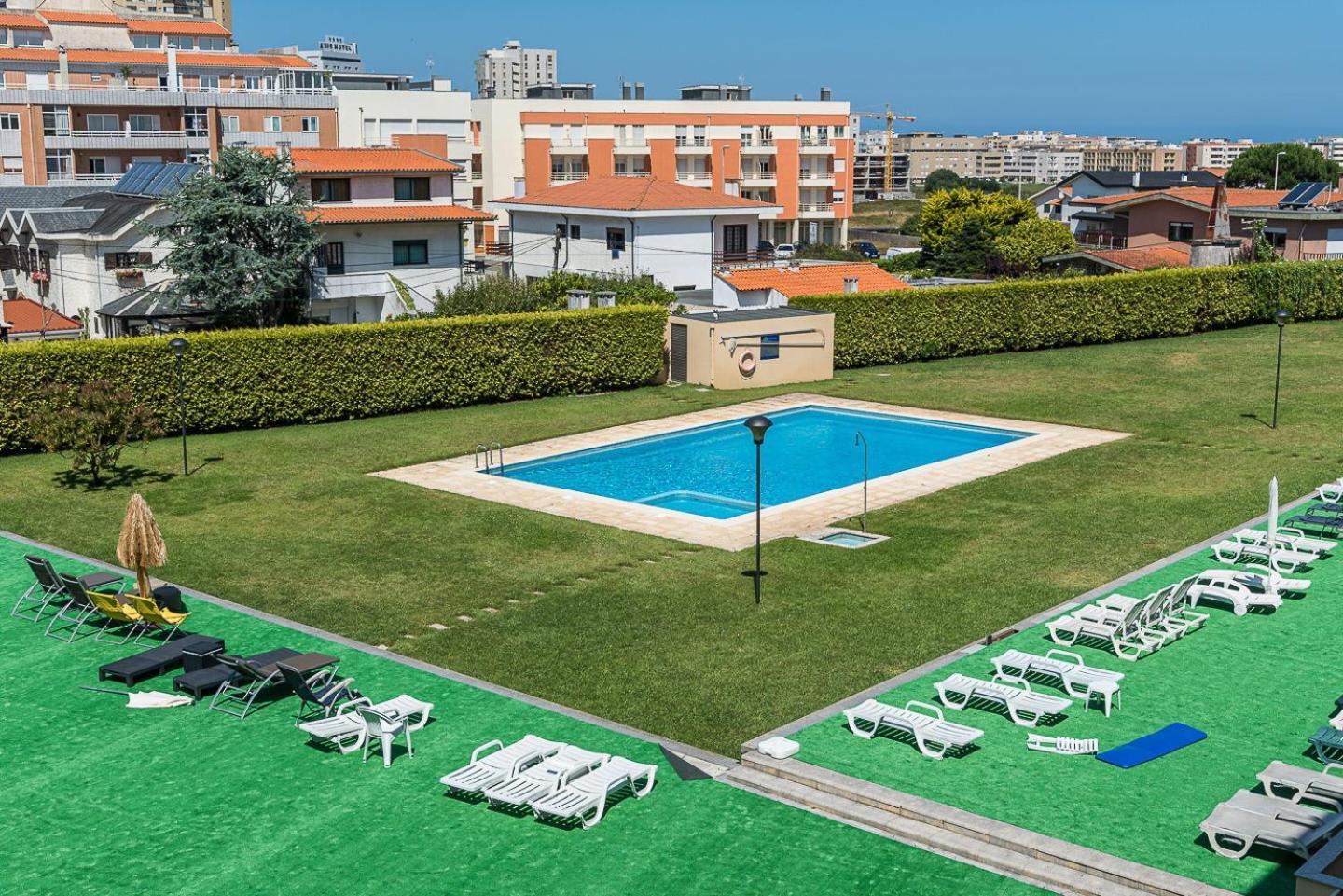 Guestready - Luxe Living By The Pool Appartement Póvoa de Varzim Buitenkant foto